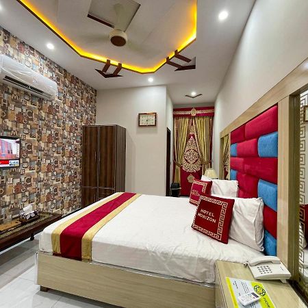 Horizon Hotel Лахор Экстерьер фото